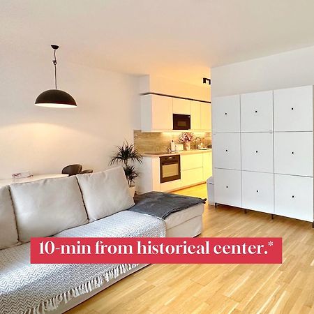 Apartment With Free Parking In Prag Exterior foto